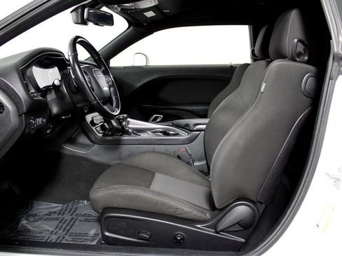 Used 2021 Dodge Challenger R/T RWD image 8