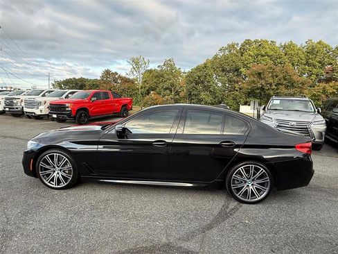 Used 2019 BMW 540i xDrive w/ M Sport Package image 10