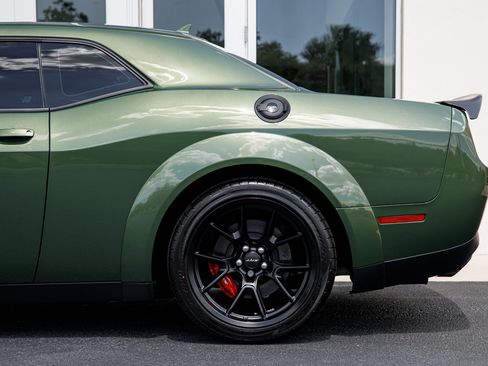 Used 2021 Dodge Challenger SRT Hellcat Redeye RWD image 10