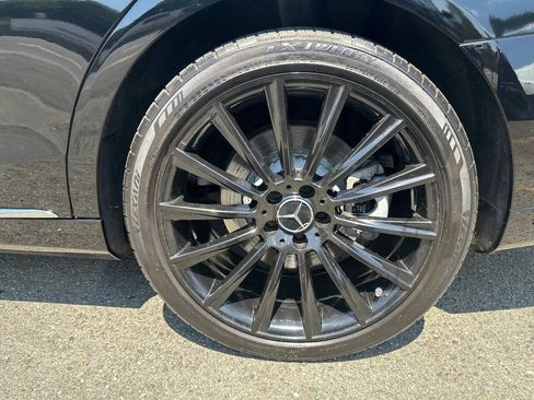 Used 2014 Mercedes-Benz S 550 Sedan w/ Premium 1 Package image 22