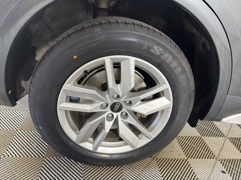 Used 2023 Audi Q5 2.0T Premium AWD/4WD image 30