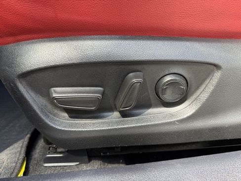 Used 2021 Toyota Camry XSE FWD image 27
