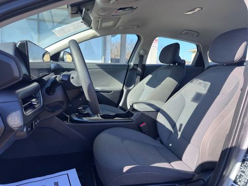 Used 2025 Kia K4 LXS image 14