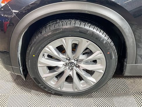 Used 2025 MAZDA CX-90 3.3 Turbo w/ Premium Plus Pkg image 26