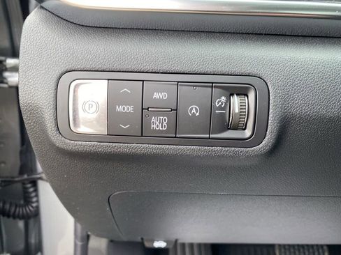 New 2026 GMC Terrain Denali w/ LPO, Floor Liner Package image 13