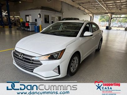 Used 2020 Hyundai Elantra SE w/ Cargo Package (C1)