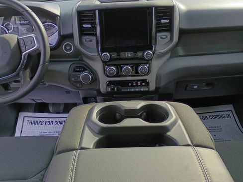 New 2026 RAM 1500 Express image 12