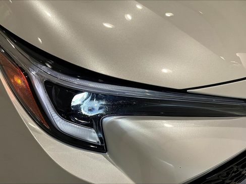 Used 2024 Toyota Corolla SE FWD image 31