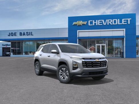 New 2026 Chevrolet Equinox LT w/ LPO, Floor Liner Package AWD/4WD image 1