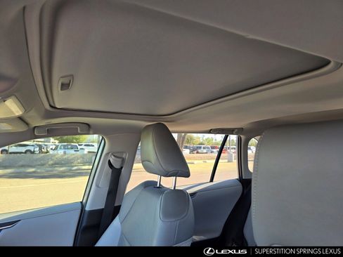 Used 2023 Toyota RAV4 Limited image 14