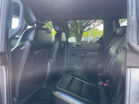 Used 2023 Ford Bronco 4-Door AWD/4WD image 19