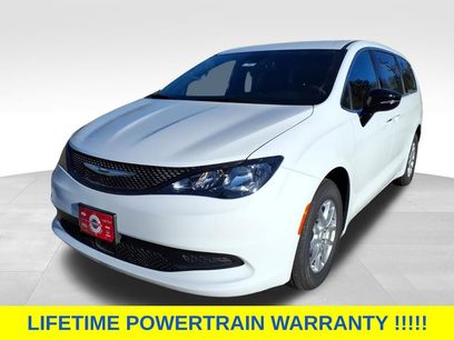New 2026 Chrysler Voyager LX