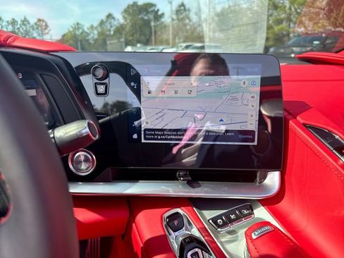 Used 2024 Chevrolet Corvette Z06 RWD image 18