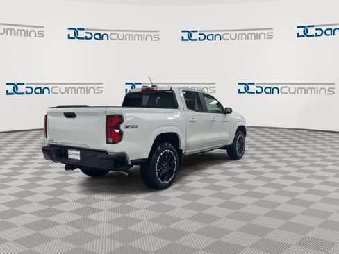 Used 2026 Chevrolet Colorado Z71 w/ Technology Package AWD/4WD image 8
