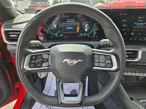 Used 2025 Ford Mustang GT Premium RWD image 35