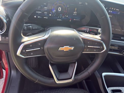 Used 2026 Chevrolet Equinox LT w/ Safety and Technology Package image 16