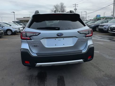 Certified 2025 Subaru Outback Limited image 7