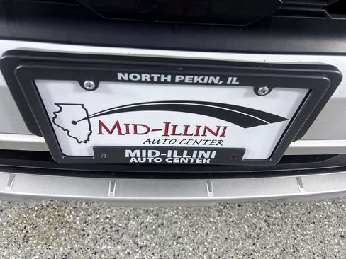 Used 2024 Mitsubishi Outlander SE FWD image 19