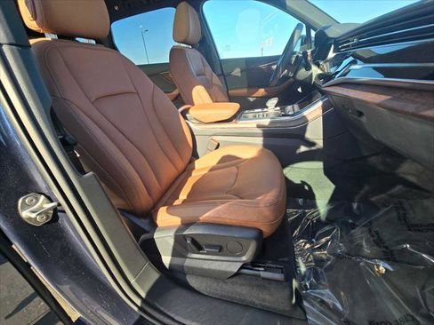 Used 2025 Audi Q7 2.0T Premium image 11