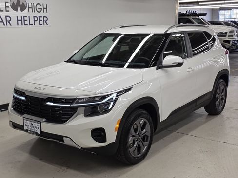 Used 2024 Kia Seltos S AWD/4WD image 14