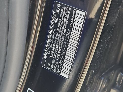 Used 2019 Mercedes-Benz C 300 Sedan image 25