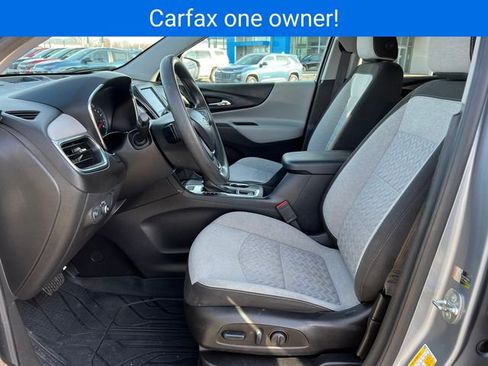 Used 2023 Chevrolet Equinox LS w/ LS Convenience Package image 3
