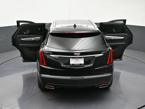 Used 2025 Cadillac XT5 Luxury FWD image 36