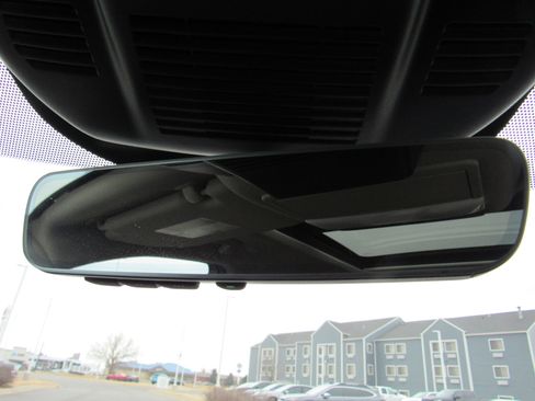 Used 2023 Nissan Rogue SV w/ SV Premium B Package image 32