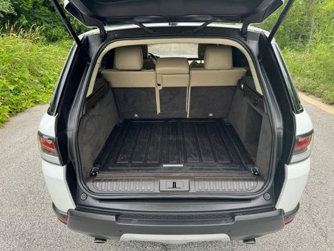 Used 2017 Land Rover Range Rover Sport HSE AWD/4WD image 14