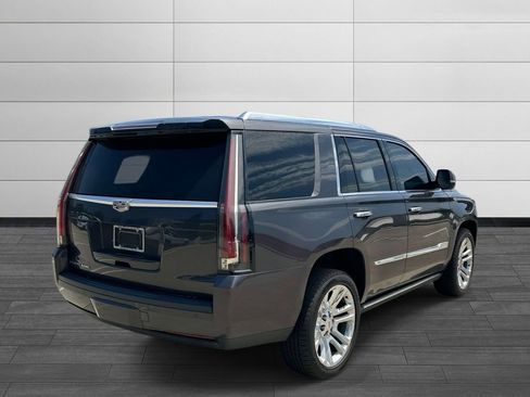 Used 2015 Cadillac Escalade Premium AWD/4WD image 5
