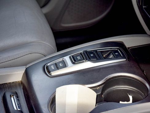 Used 2021 Honda Pilot EX-L image 9