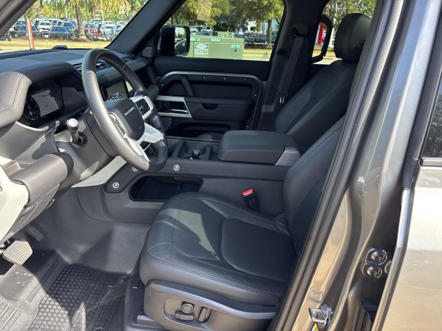 Used 2024 Land Rover Defender 110 S AWD/4WD image 18