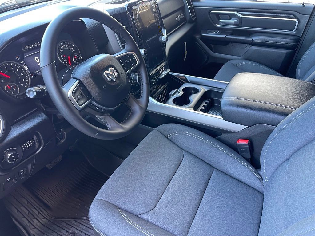 New 2026 RAM 1500 Big Horn AWD/4WD image 10