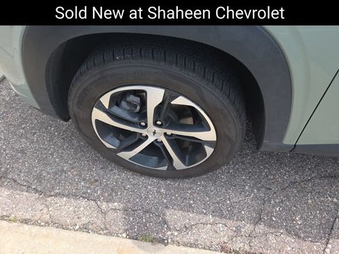 Used 2024 Chevrolet Trax RS w/ Driver Confidence Package FWD image 8