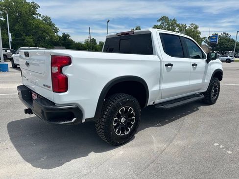New 2026 Chevrolet Silverado 1500 ZR2 AWD/4WD image 5