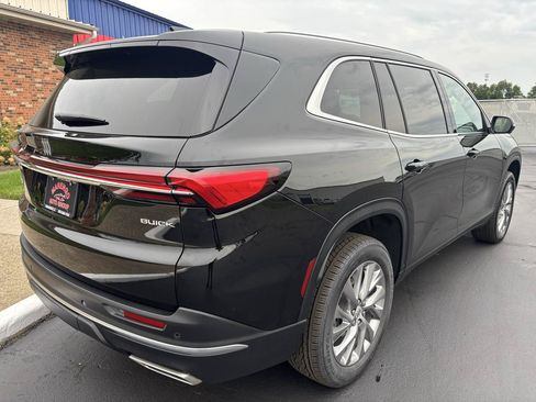 Used 2025 Buick Enclave Preferred w/ Power Package AWD/4WD image 3