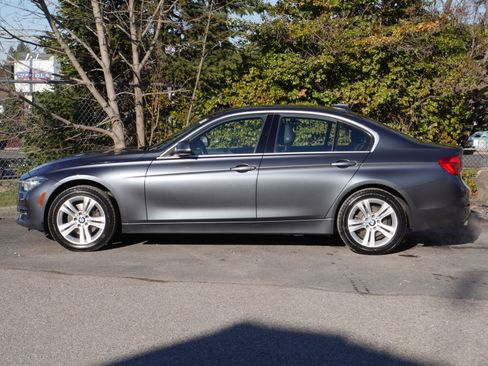 Used 2017 BMW 330i xDrive Sedan image 18
