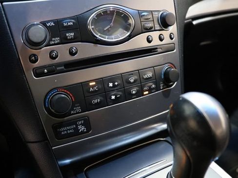 Used 2015 INFINITI Q40 AWD image 29