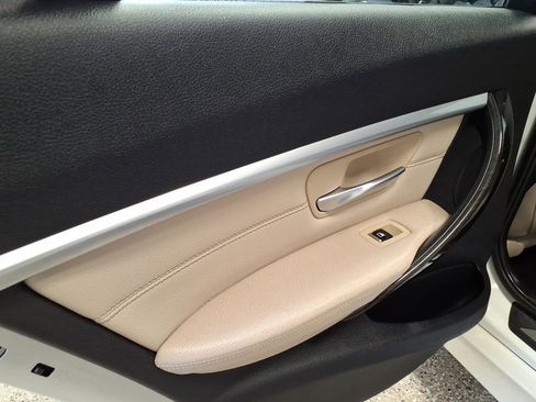 Used 2016 BMW 328i Sedan RWD image 18