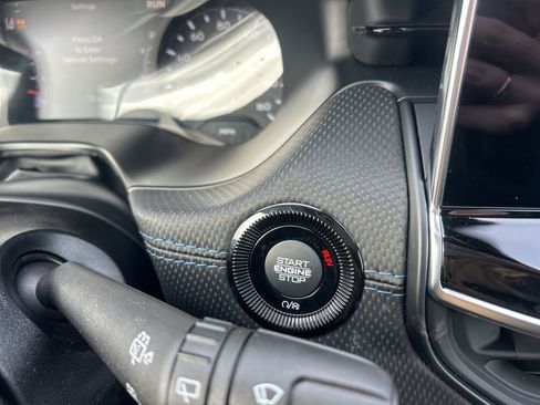 New 2026 Jeep Compass Latitude AWD/4WD image 18
