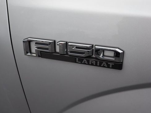 Used 2019 Ford F150 Lariat w/ Equipment Group 502A Luxury image 23