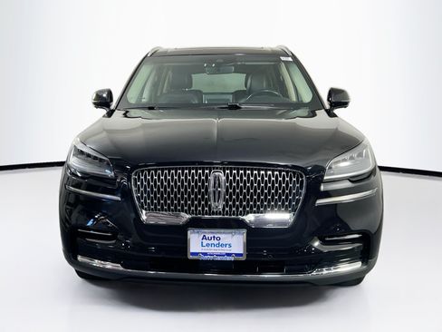 Used 2023 Lincoln Aviator Reserve w/ Elements Package Plus AWD/4WD image 2