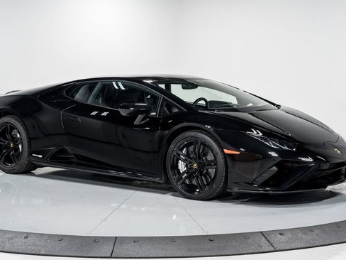Used 2020 Lamborghini Huracan EVO RWD image 38