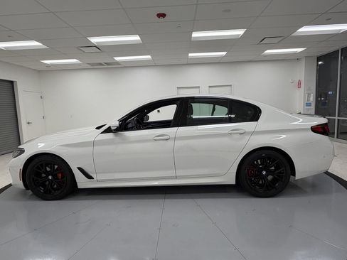 Used 2023 BMW 530i xDrive 530i xDrive w/ Executive Package image 4