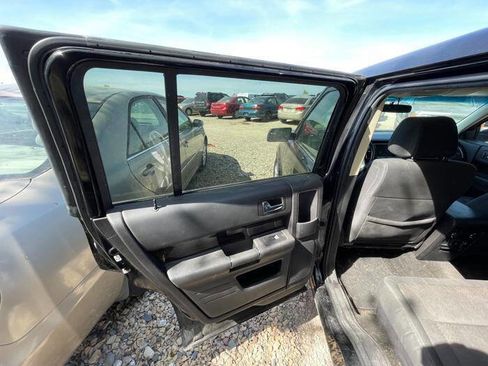 Used 2013 Ford Flex SEL FWD image 24