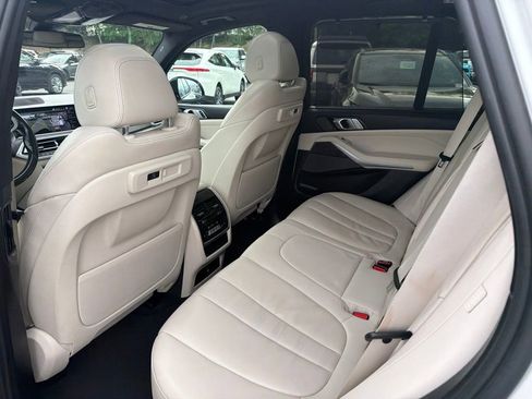 Used 2020 BMW X5 xDrive40i w/ M Sport Package AWD/4WD image 21