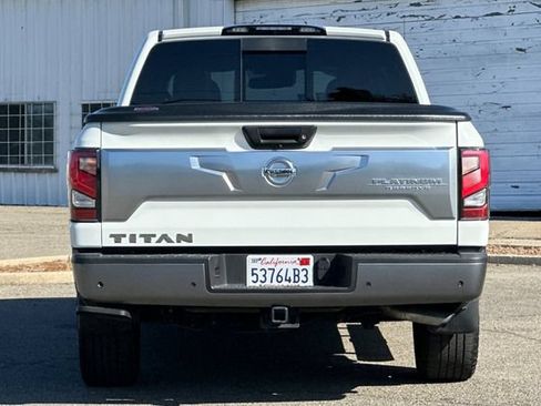 Used 2020 Nissan Titan Platinum Reserve w/ Moonroof Package RWD image 5
