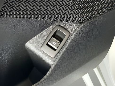 New 2026 BMW X1 xDrive28i image 16