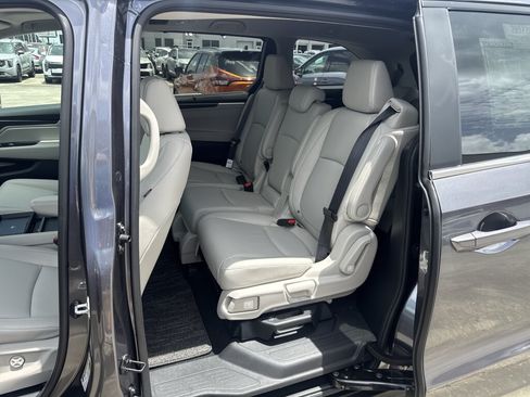 New 2026 Honda Odyssey EX-L image 8