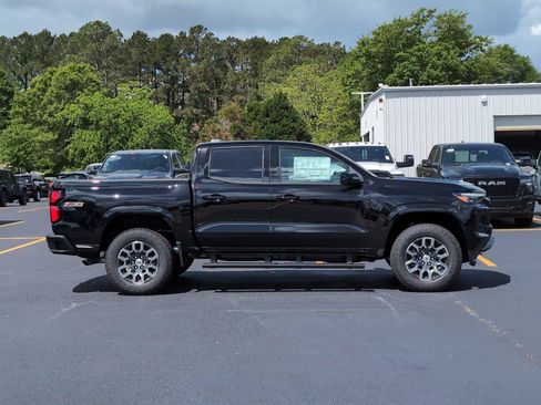 New 2026 Chevrolet Colorado Z71 w/ Technology Package AWD/4WD image 7